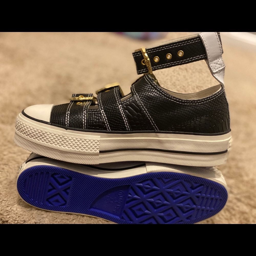 Converse Koche Sneaker